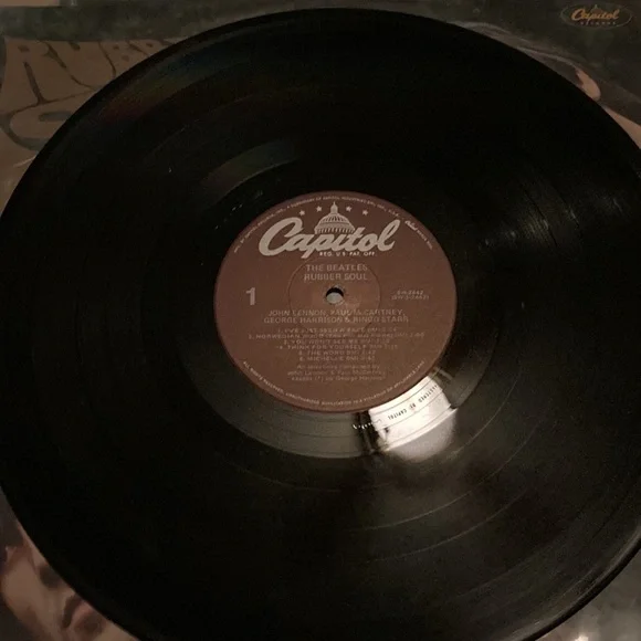 Lot of 4 Beatles records all in good playable condition